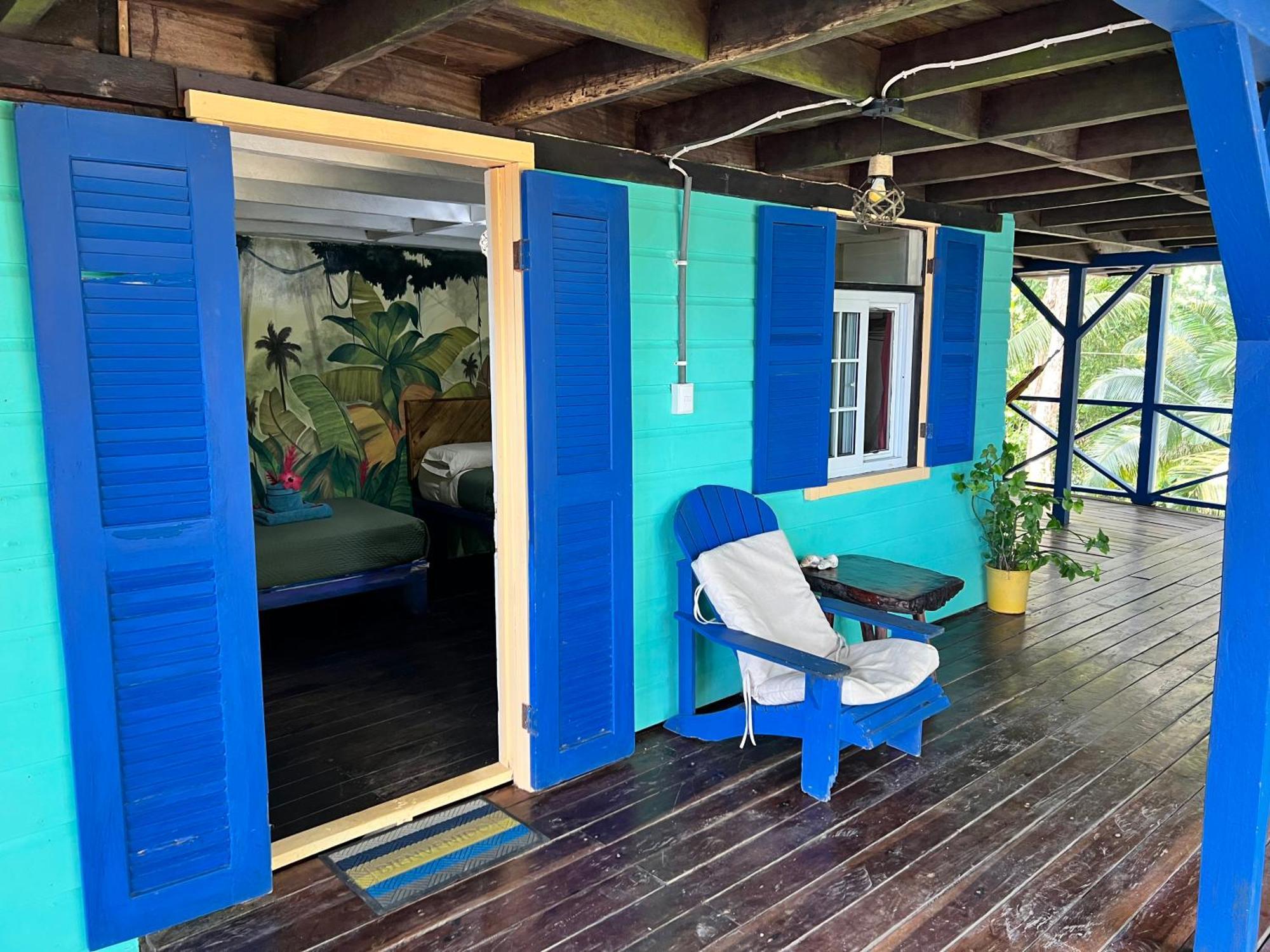 Tesoro Escondido Ecolodge Cabinas Bocas Town Room photo