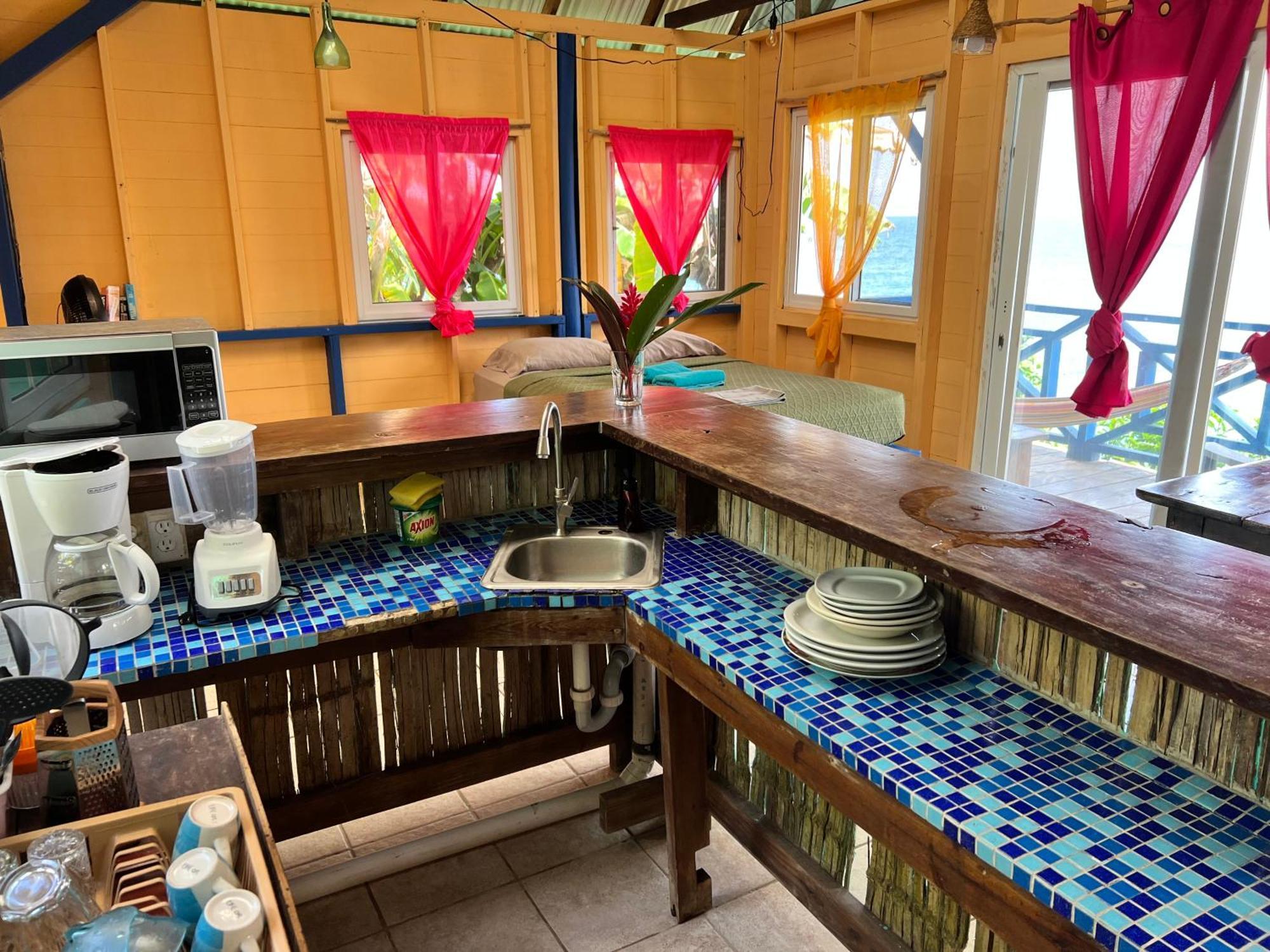 Tesoro Escondido Ecolodge Cabinas Bocas Town Room photo